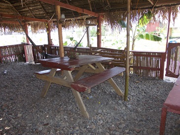 Se alquila casa en la playa de la Bahia de Tela Honduras